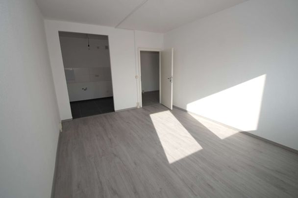 3-Zimmer-Wohnung mit Badewanne – Wohnberechtigungsschein erforderlich - Photo 1