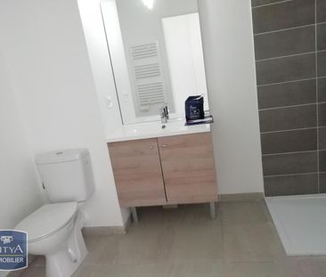 Location Appartement 2 pièces 41m² NICE 06200 - Photo 4