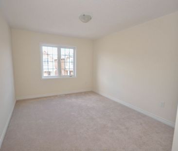 For Lease - 268 Gooding Crescent, Milton, Ontario - Photo 6