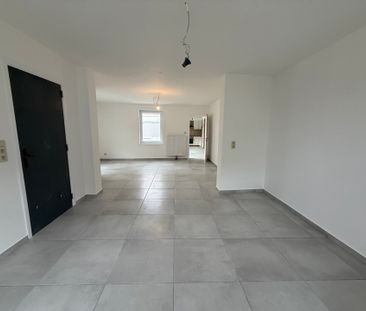HERZELE - Hernieuwde woning in centrum Herzele - Photo 4