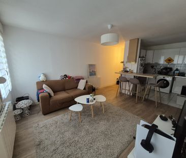 Location Appartement 2 pièces 41m² SECLIN 59113 - Photo 1