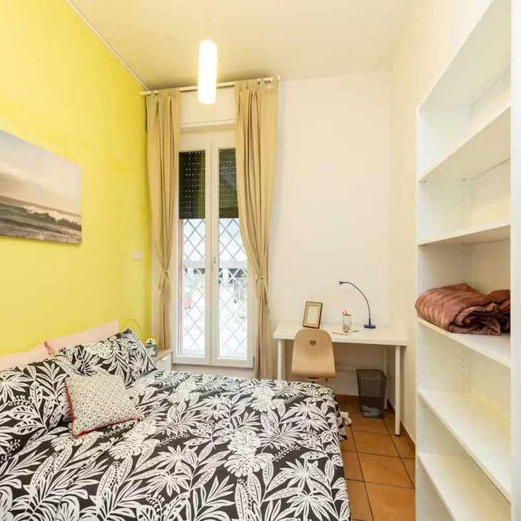 Via Cairoli, Bologna, Emilia-Romagna 40121 - Photo 1