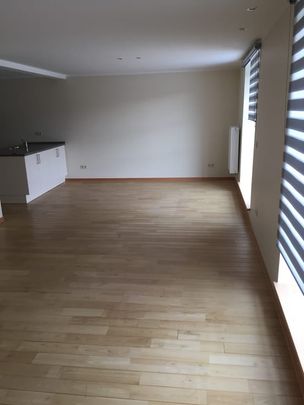 Appartement te huur - Photo 1