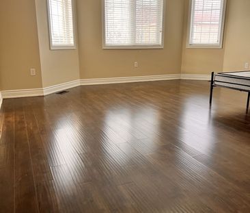 For Lease - 2 Southbend Drive, Brampton, Ontario - Photo 4