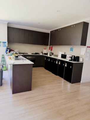 10 & 10A Carlson Avenue, Melbourne - Photo 1