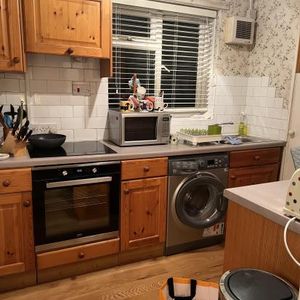 Sunny double room in Fulham - Photo 3