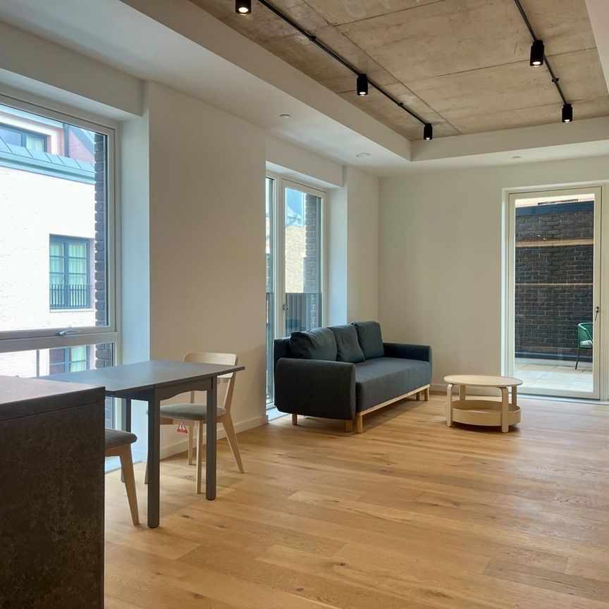 1 Bed Flat, Prinsep House, E14 - Photo 1