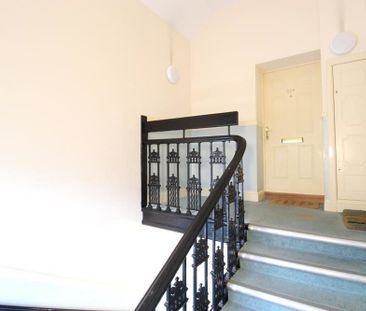 Mary Elmslie Court, Top Floor Flat, King Street, AB24 - Photo 3