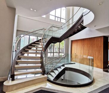 37 Galleria Parkway condo — Markham, ON (2-Bedroom) - 2 Bedroom - Photo 3