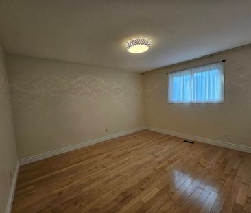 For Lease - 10 Kings Inn Trail, Markham, Ontario - Photo 2
