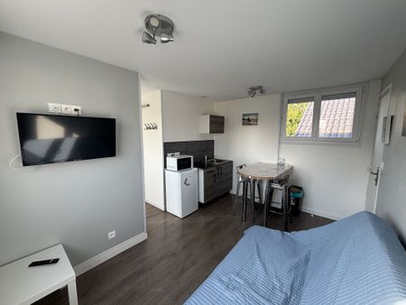 APPARTEMENT MEUBLÉ TYPE 2 SALEUX - Photo 3