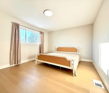 For Lease - 462 Luzon Crescent Unit# Room, Mississauga, Ontario - Photo 3