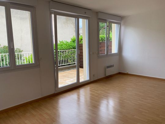 Location d'un appartement 4 pièces à REIMS - Photo 1