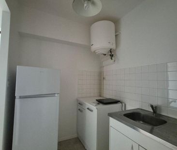 Location Appartement 1 pièce 27m² MACON 71000 - Photo 3