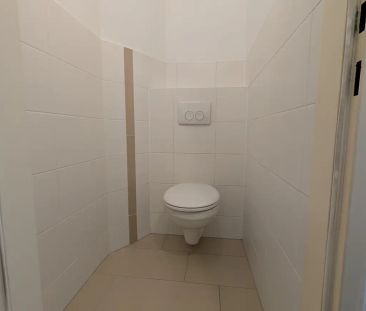 NEU - Lichtdurchflutetes Dachstudio mit Top-Anbindung nahe Donaukanal - Photo 2