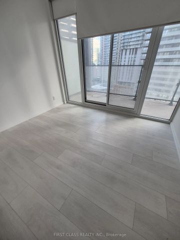 125 Peter Street #1801 - Photo 2