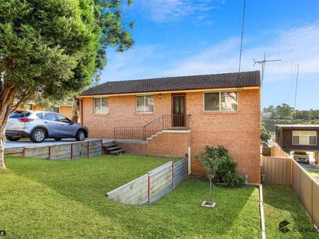 Exceptional Family Home - Photo 2