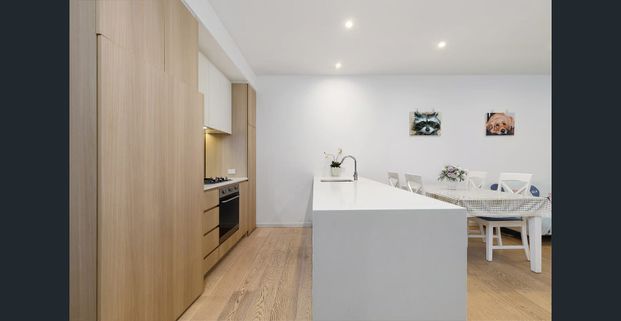 Luxurious TOGA 'The Chatswood' - Photo 1