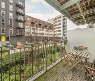 Studio to rent - Photo 1