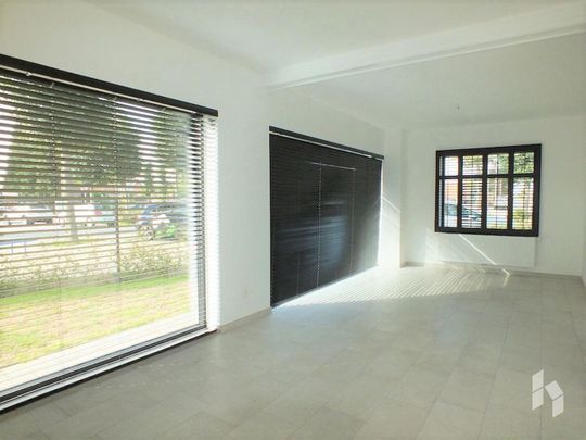 Gelijkvloerse verd. + tuin te huur - Photo 1