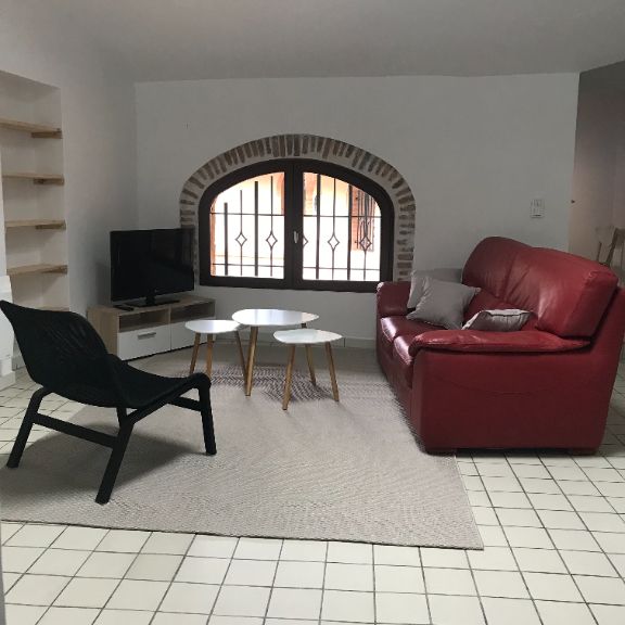 Location Appartement 2 pièces 69m² - Photo 1