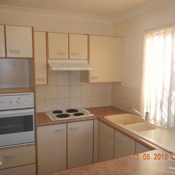 Large, spacious, open plan duplex villa available for rent in Carrara PRICE DROPPED - Photo 1