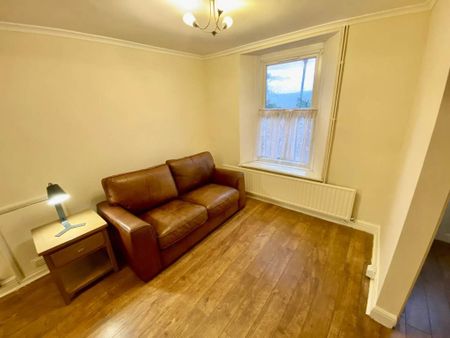 2 bedroom house to rent - Photo 3