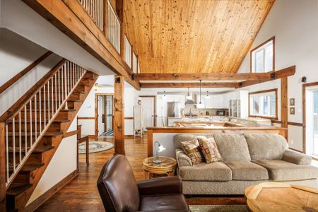 2520 Rue Tally Ho, Sainte-Adèle, QC J8B - Photo 4