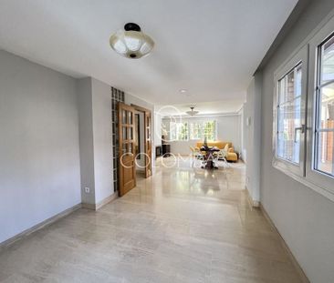 Luxury Semidetached House for rent in Madrid, Spain - Photo 3