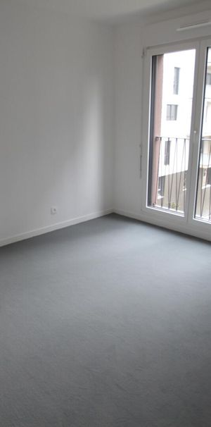 location Appartement F2 DE 42.1m² À ASNIERES - Photo 1