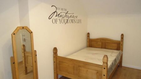 6 bedroom house to rent - Photo 5