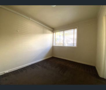 1/39 Elliott Avenue, Carnegie, Vic 3163 - Photo 5