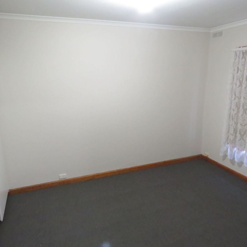 AFFORDABLE 2 BEDROOM UNIT IN ALFREDTON - Photo 1