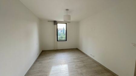 EGUILLES - Villa de 160m² - Photo 2
