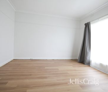 14 Railway Parade, Newport VIC 3015 - House For Rent | Domain - Photo 6