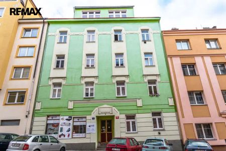 Pronájem bytu 1+kk v ulici Braunerova, Praha 8 - Libeň - Photo 4