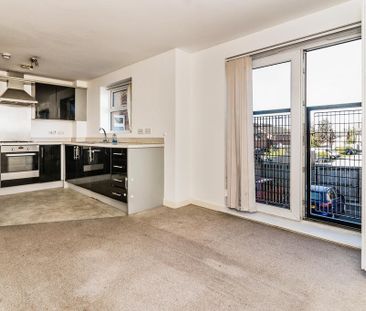 2 bedroom apartment to rent - Photo 4