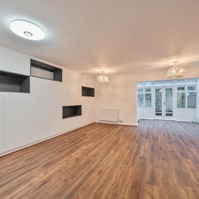 5 bedroom house to rent - Photo 1