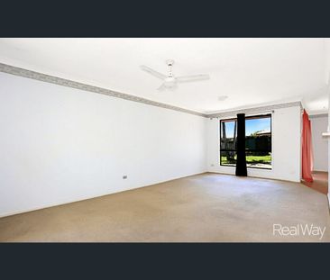 128 Sidney Nolan Drive, Coombabah, Qld 4216 - Photo 1