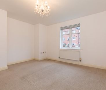 Alden Close, Standish, WN1 2TS - Photo 2