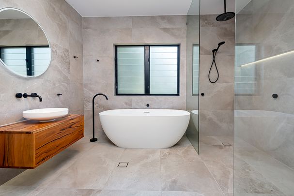 17 Natan Road, Mudgeeraba QLD 4213 - House For Rent - $1,120 | Domain - Photo 1