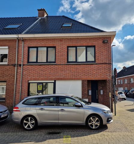 Gelijkvloers appartement met garage nabij centrum! - Foto 4