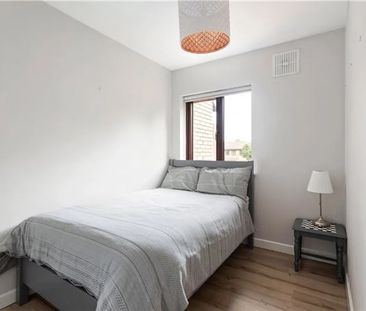 64 Lansdowne Village, Ballsbridge, Dublin 4, D04C965 - Photo 5