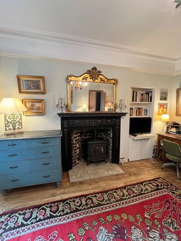 2 Bed Flat, Burlington Court, W4 - Photo 4