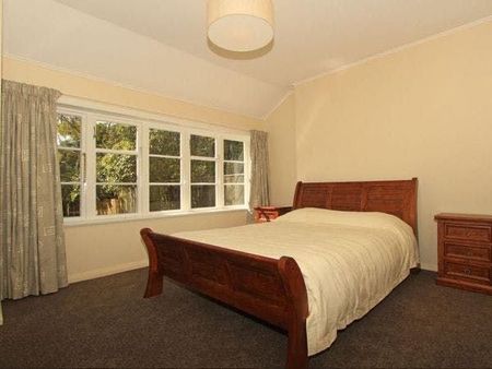 2 Bedroom House on waterloo - Photo 2