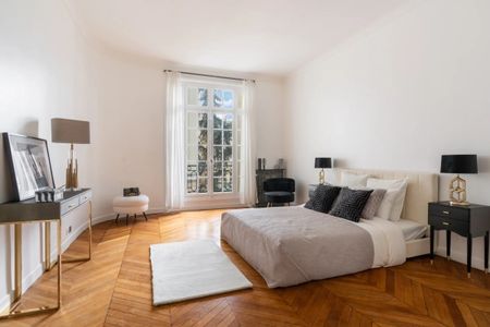 Appartement à louer à Paris 8Ème - Photo 4