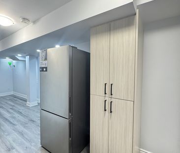 For Lease - 659 Roselaire Trail Unit# #2, Mississauga, Ontario - Photo 4