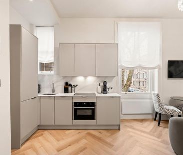 Studio to rent - Photo 2