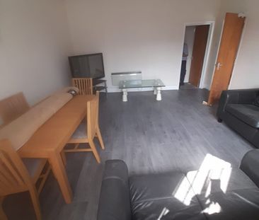 1 Bed Flat, City Road, B16 - Photo 4