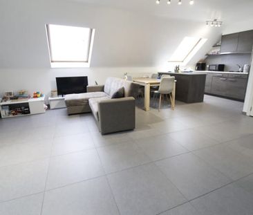 Appartement te huur - Photo 1